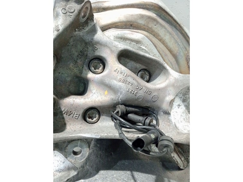 Recambio de mangueta delantera derecha para bmw 3 touring (f31) 318 d referencia OEM IAM 686773602 56091210 