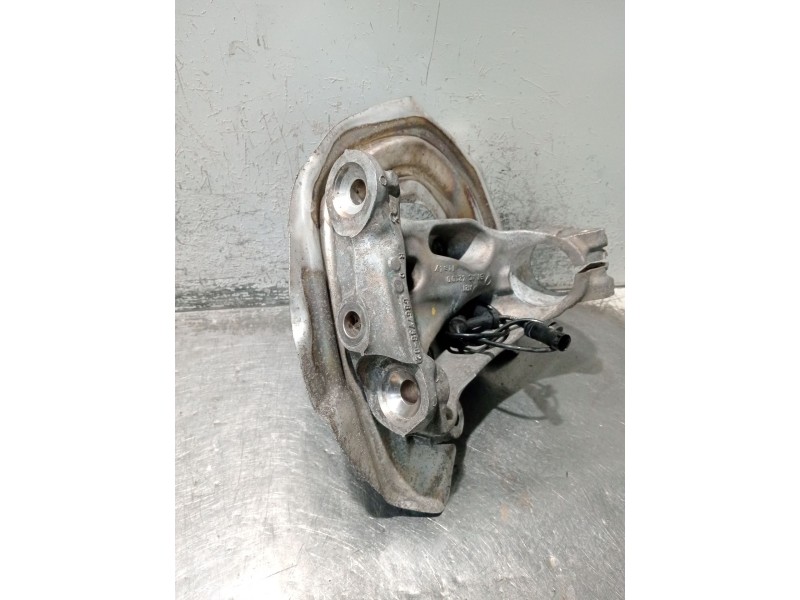 Recambio de mangueta delantera derecha para bmw 3 touring (f31) 318 d referencia OEM IAM 686773602 56091210 