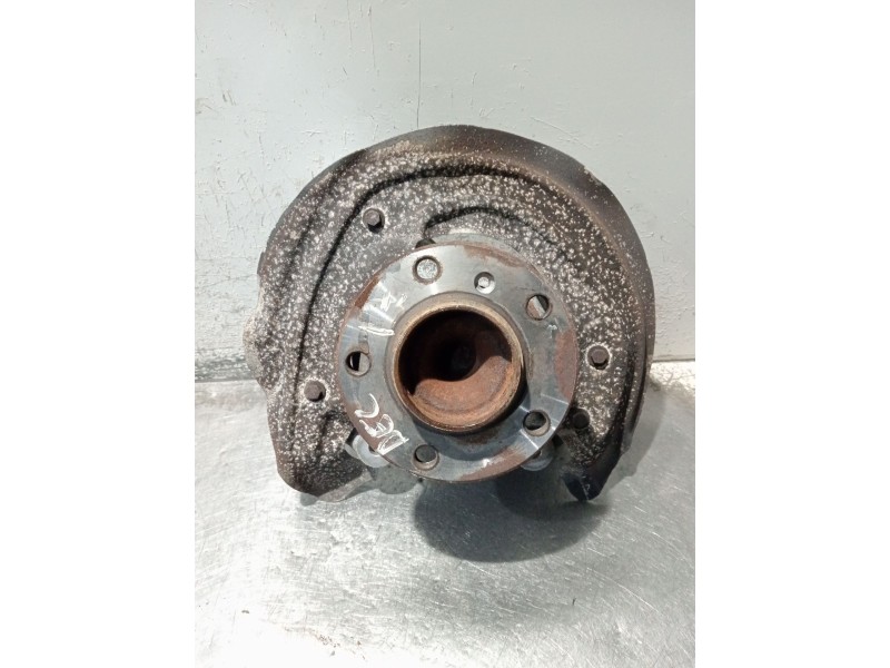 Recambio de mangueta delantera izquierda para bmw 3 touring (f31) 318 d referencia OEM IAM 686773502 56091210 