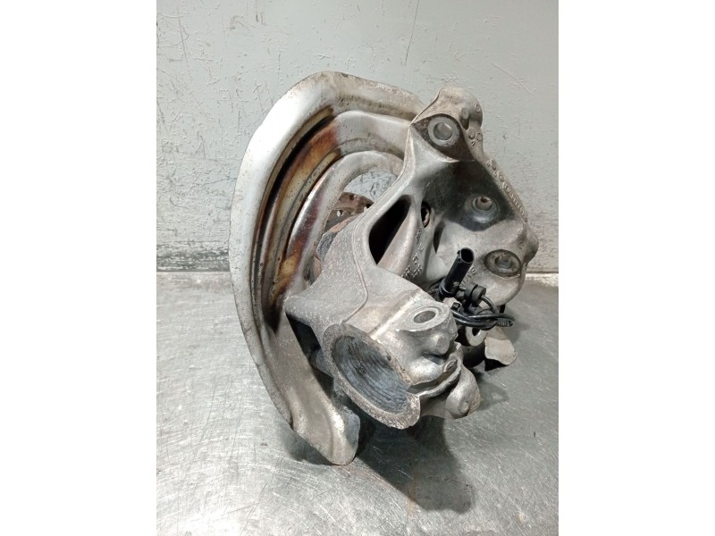 Recambio de mangueta delantera izquierda para bmw 3 touring (f31) 318 d referencia OEM IAM 686773502 56091210 