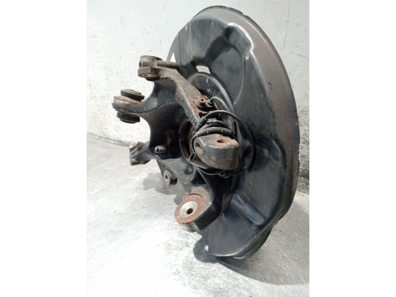 Recambio de mangueta trasera izquierda para bmw 3 touring (f31) 318 d referencia OEM IAM 0000019833  