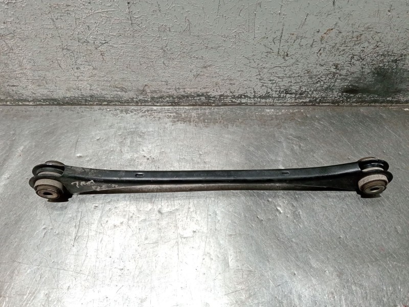 Recambio de brazo suspension superior trasero derecho para bmw 3 touring (f31) 318 d referencia OEM IAM 679253501  