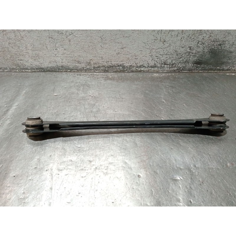 Recambio de brazo suspension superior trasero derecho para bmw 3 touring (f31) 318 d referencia OEM IAM 679253501  