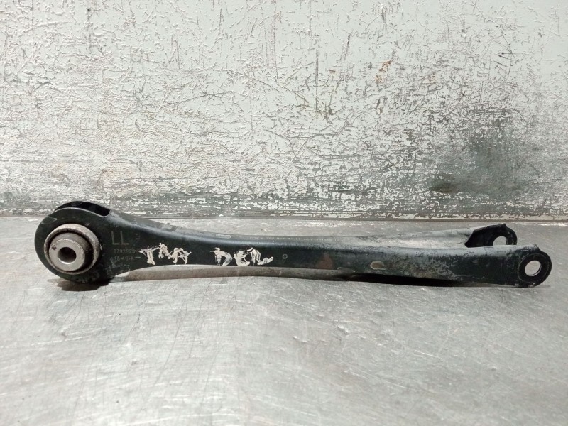 Recambio de brazo suspension superior trasero derecho para bmw 3 touring (f31) 318 d referencia OEM IAM 679252704  