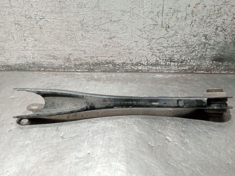 Recambio de brazo suspension superior trasero derecho para bmw 3 touring (f31) 318 d referencia OEM IAM 679252704  