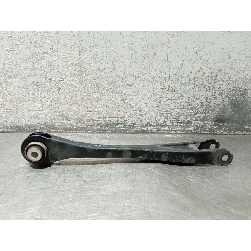 Recambio de brazo suspension superior trasero izquierdo para bmw 3 touring (f31) 318 d referencia OEM IAM 679252704  