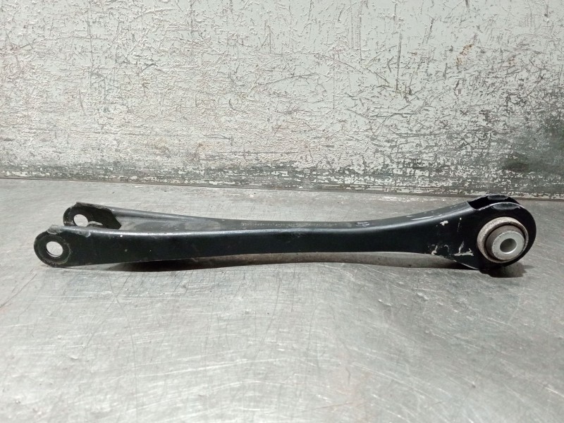 Recambio de brazo suspension superior trasero izquierdo para bmw 3 touring (f31) 318 d referencia OEM IAM 679252704  