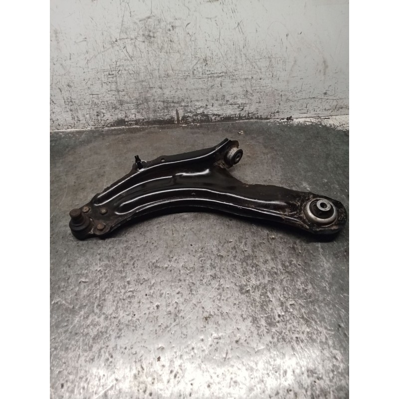 Recambio de brazo suspension inferior delantero izquierdo para mercedes-benz citan monospace (w415) 109 cdi (415.703) referencia