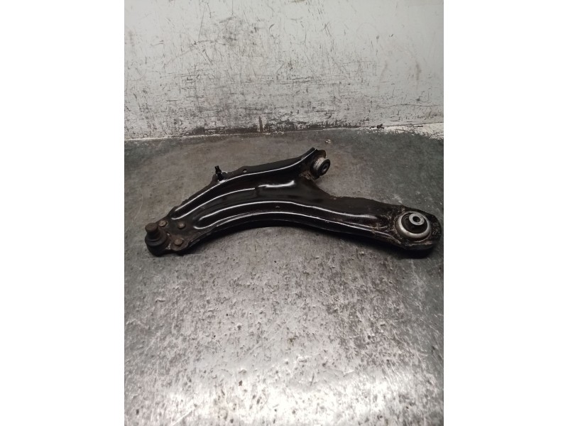 Recambio de brazo suspension inferior delantero izquierdo para mercedes-benz citan monospace (w415) 109 cdi (415.703) referencia