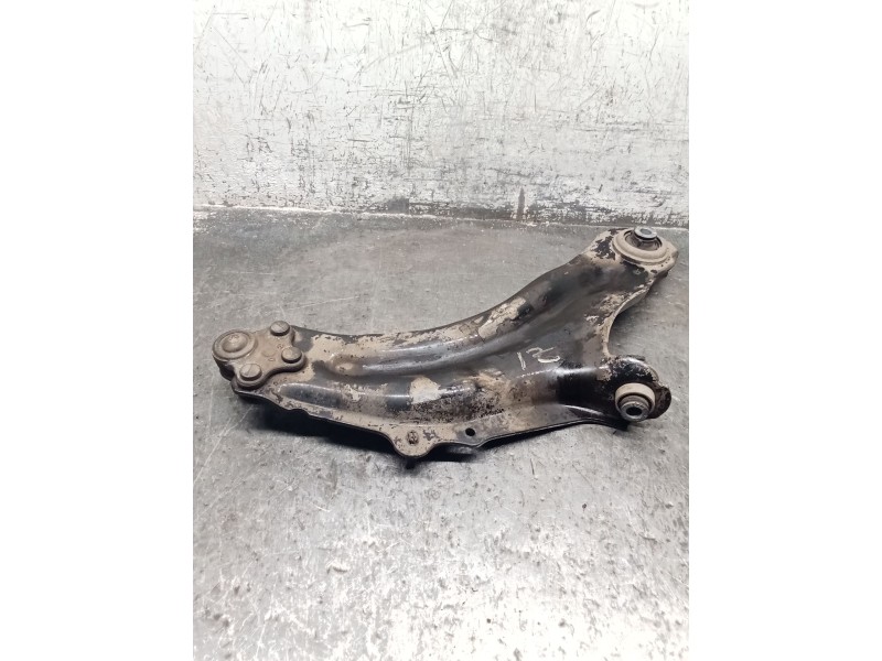 Recambio de brazo suspension inferior delantero izquierdo para mercedes-benz citan monospace (w415) 109 cdi (415.703) referencia