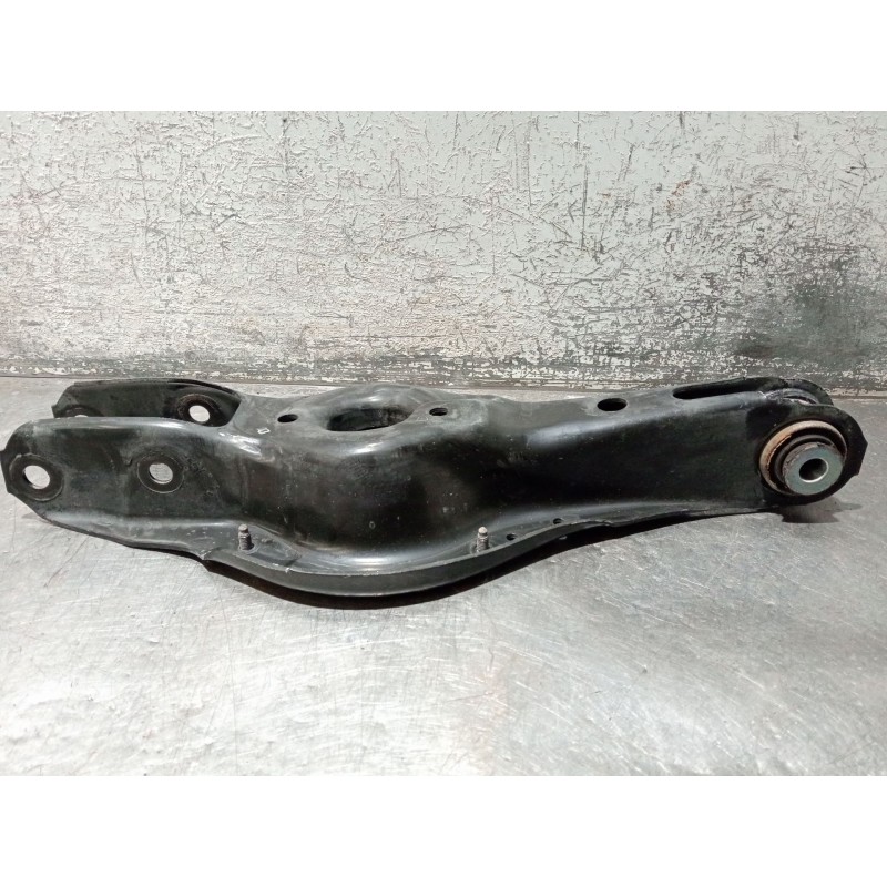 Recambio de brazo suspension inferior trasero izquierdo para bmw 3 touring (f31) 318 d referencia OEM IAM 33326867540  