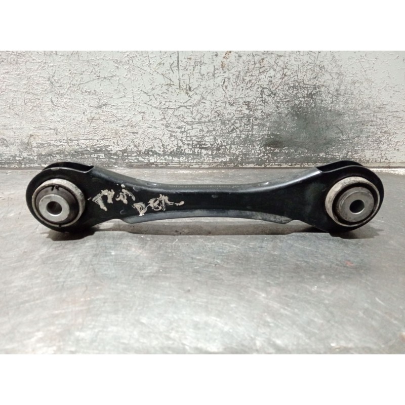 Recambio de brazo suspension superior trasero derecho para bmw 3 touring (f31) 318 d referencia OEM IAM 679251701  