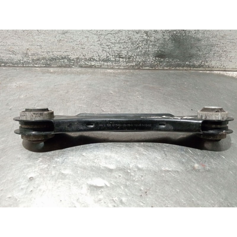 Recambio de brazo suspension superior trasero derecho para bmw 3 touring (f31) 318 d referencia OEM IAM 679251701  