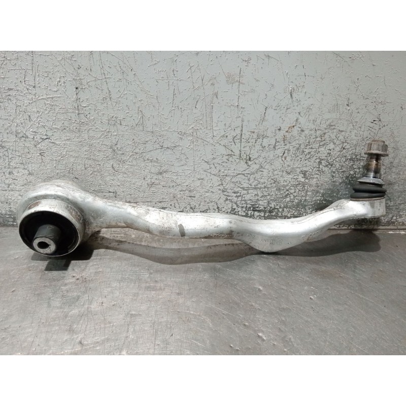 Recambio de brazo suspension inferior delantero izquierdo para bmw 3 touring (f31) 318 d referencia OEM IAM 11817315  