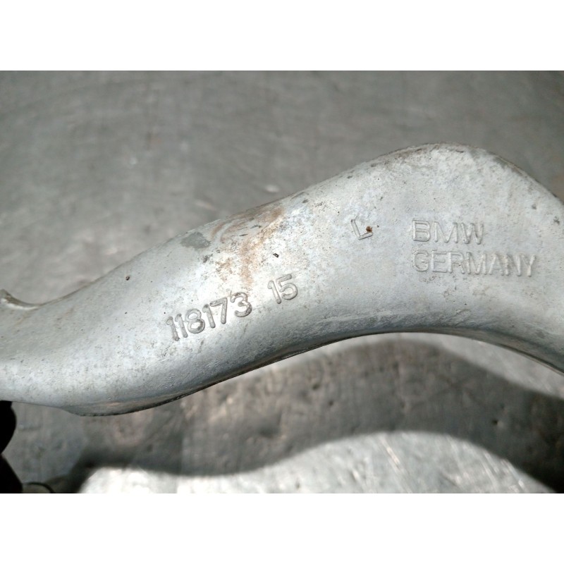 Recambio de brazo suspension inferior delantero izquierdo para bmw 3 touring (f31) 318 d referencia OEM IAM 11817315  