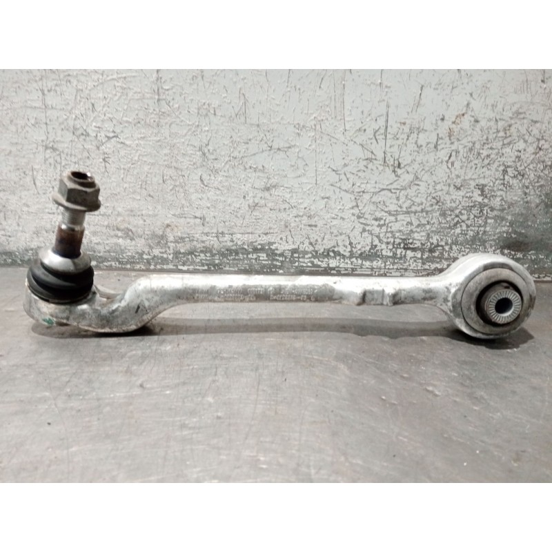 Recambio de brazo suspension inferior delantero izquierdo para bmw 3 touring (f31) 318 d referencia OEM IAM 6852991 6857329 