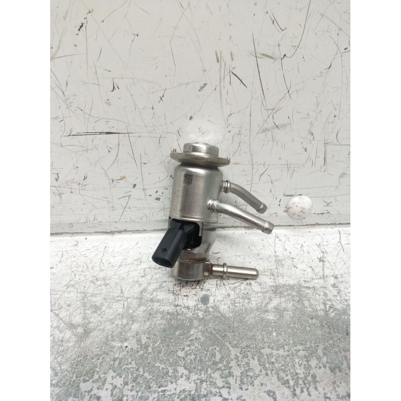 Recambio de inyector para mercedes-benz cla shooting brake (x118) cla 200 d (118.612) referencia OEM IAM A0004904000 24144021262
