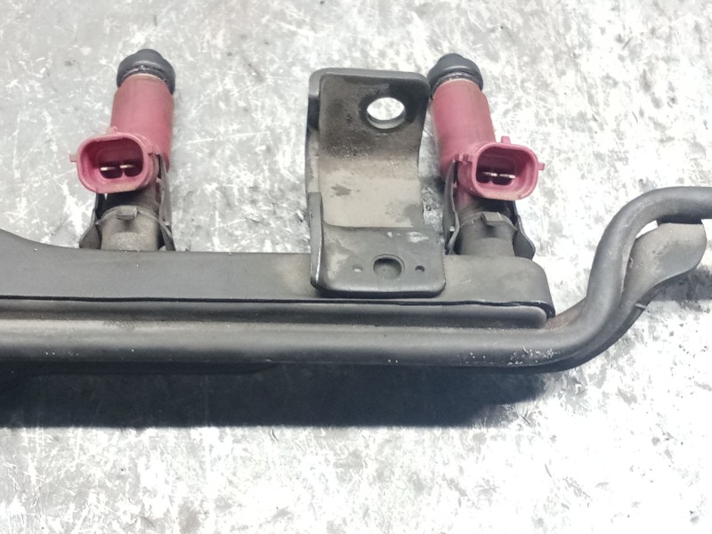 Recambio de rampa inyectora para mazda 3 (bk) 1.6 (bk14) referencia OEM IAM   