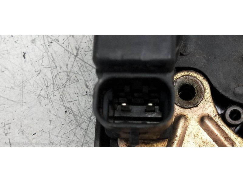 Recambio de motor cierre centralizado trasero izquierdo para chevrolet kalos 1.4 cat referencia OEM IAM   