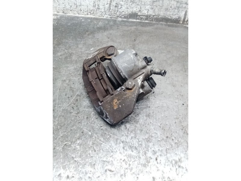 Recambio de pinza freno delantera izquierda para citroën saxo (s0, s1) 1.5 d referencia OEM IAM   