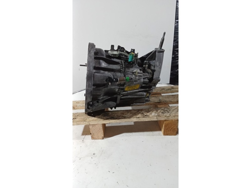 Recambio de caja cambios para renault laguna ii grandtour (kg0/1_) 1.9 dci (kg0g) referencia OEM IAM PK6018 6v c415701