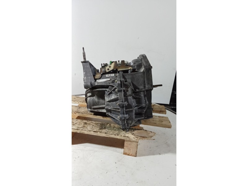Recambio de caja cambios para renault laguna ii grandtour (kg0/1_) 1.9 dci (kg0g) referencia OEM IAM PK6018 6v c415701
