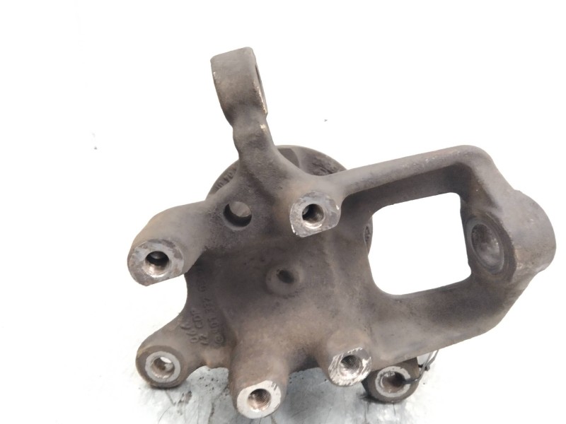 Recambio de mangueta delantera izquierda para mercedes sprinter 02.00  caja cerrada 411 cdi (904.662) referencia OEM IAM   