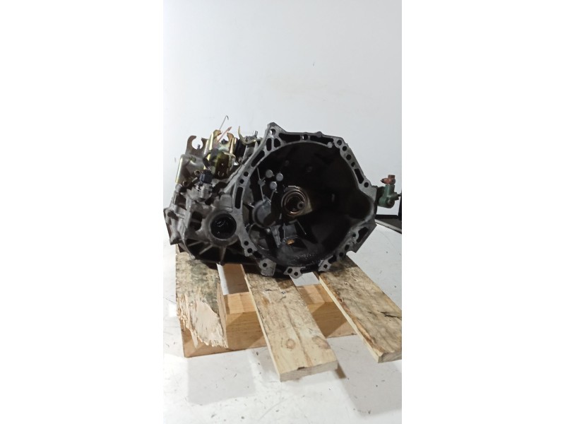 Recambio de caja cambios para toyota yaris (_p1_) 1.3 (ncp10_, scp12_) referencia OEM IAM  5V 