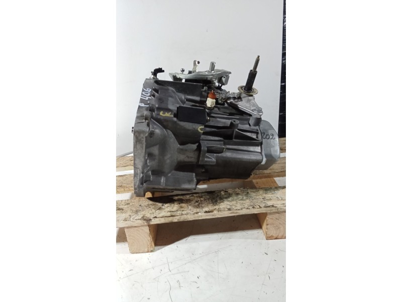Recambio de caja cambios para peugeot 406 (8b) 2.0 hdi 110 referencia OEM IAM 20LE56 5v 0279520