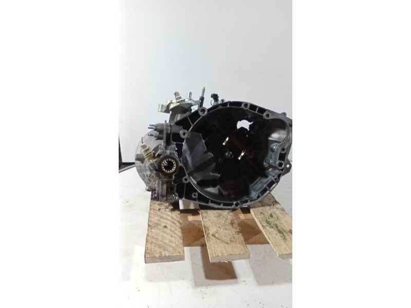Recambio de caja cambios para peugeot 406 (8b) 2.0 hdi 110 referencia OEM IAM 20LE56 5v 0279520