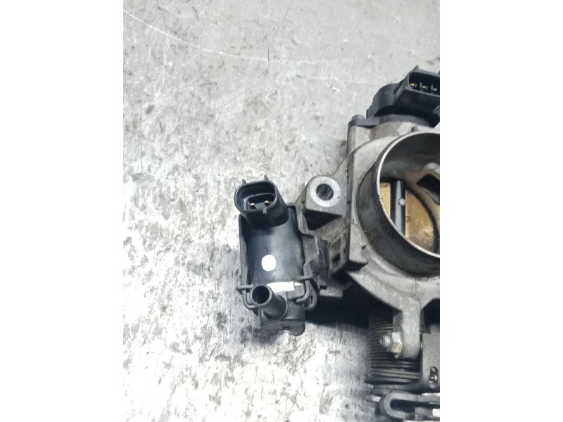 Recambio de caja mariposa para mazda 3 (bk) 1.6 (bk14) referencia OEM IAM 1362002731  