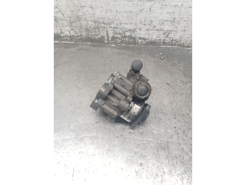 Recambio de bomba direccion para audi a6 c5 (4b2, 4b4) 2.5 tdi referencia OEM IAM 761955287  