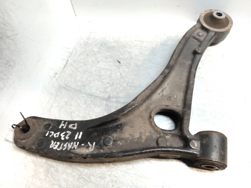 Recambio de brazo suspension inferior delantero derecho para renault master kasten 2.3 dci diesel fap energy cat referencia OEM 