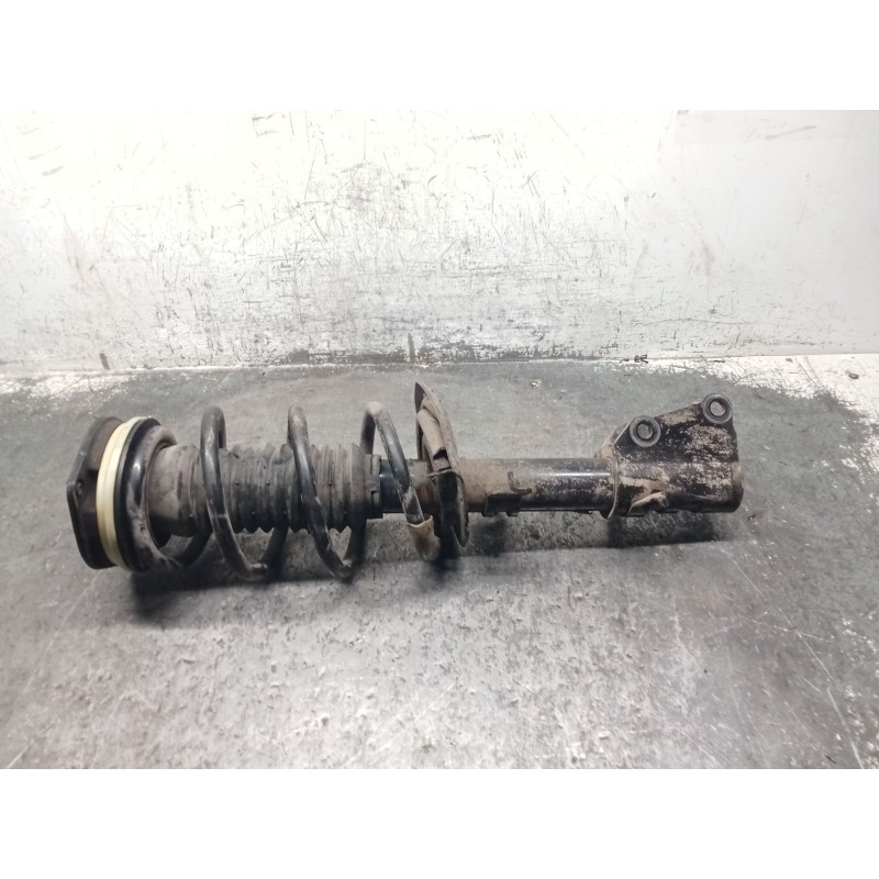 Recambio de amortiguador delantero derecho para mercedes-benz citan monospace (w415) 109 cdi (415.703) referencia OEM IAM A41532