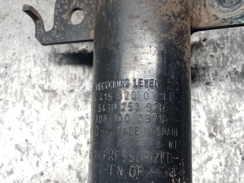 Recambio de amortiguador delantero izquierdo para mercedes-benz citan monospace (w415) 109 cdi (415.703) referencia OEM IAM A415