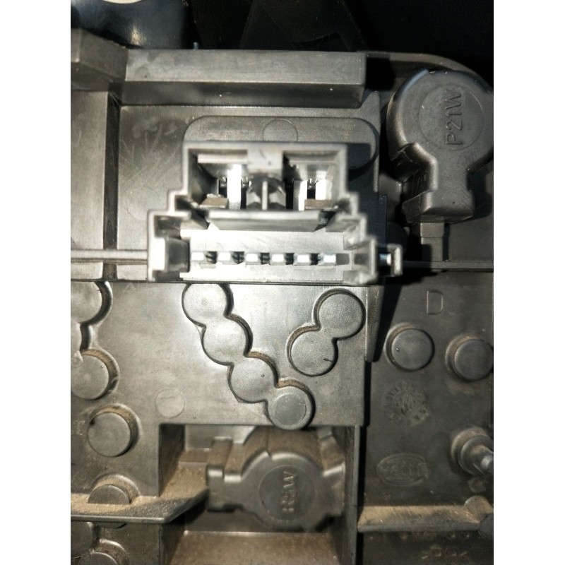 Recambio de piloto trasero derecho para renault megane i (ba0/1_) 1.9 dci (ba05, ba1f) referencia OEM IAM 7700428321  