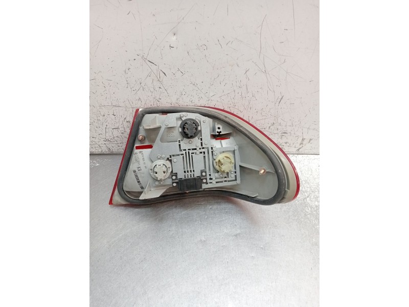 Recambio de piloto trasero izquierdo para mercedes-benz clase e (w210) e 200 (210.035) referencia OEM IAM A2108200164 1970013155