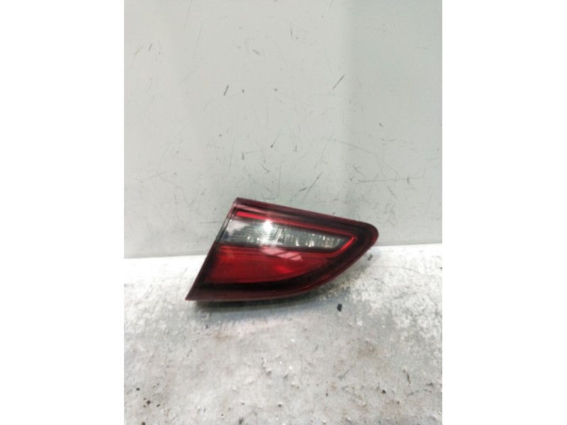 Recambio de piloto trasero derecho interior para opel astra j sedán 1.6 cdti (69) referencia OEM IAM 25870194 90015173 