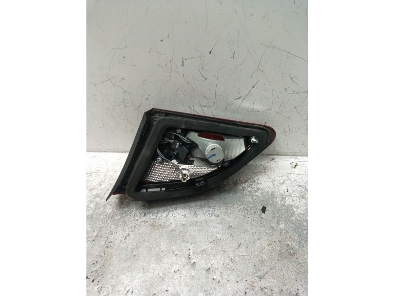 Recambio de piloto trasero izquierdo interior para opel astra j sedán 1.6 cdti (69) referencia OEM IAM 25870193 90015154 