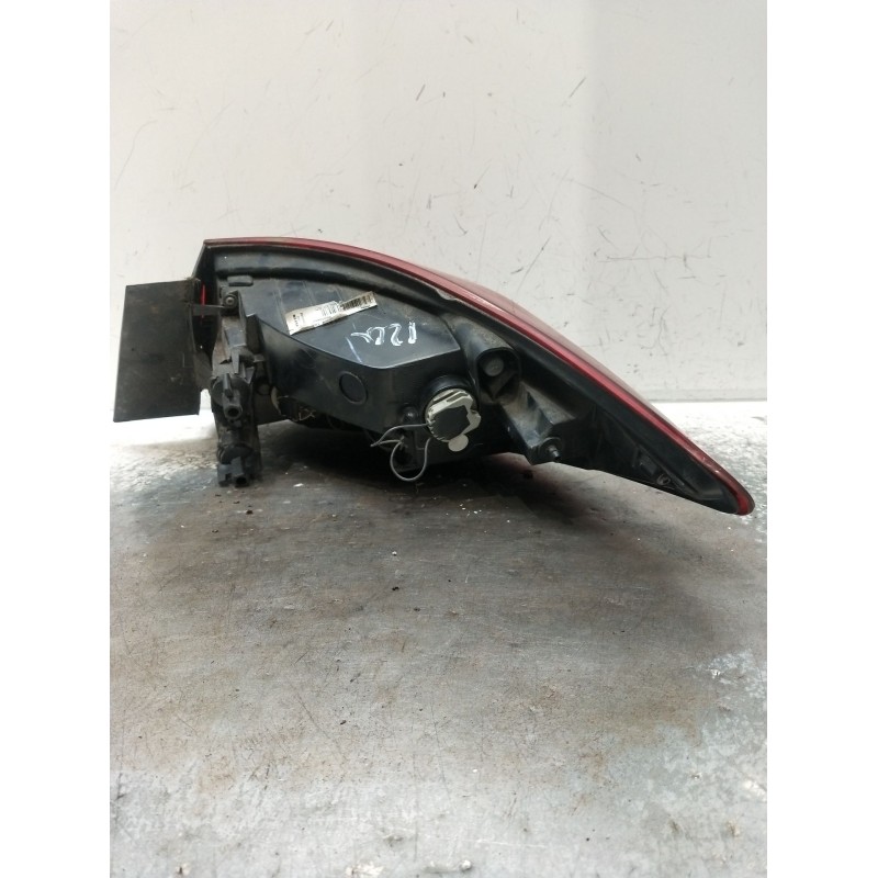 Recambio de piloto trasero izquierdo para opel astra j sedán 1.6 cdti (69) referencia OEM IAM 25870153  900015067