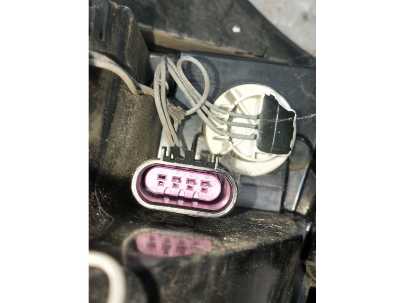 Recambio de piloto trasero izquierdo para opel astra j sedán 1.6 cdti (69) referencia OEM IAM 25870153  900015067