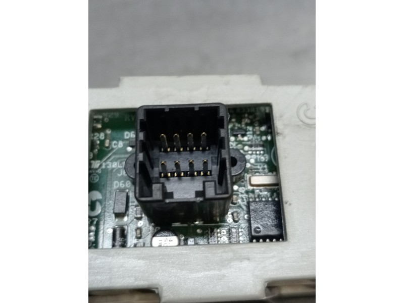 Recambio de piloto trasero derecho para lancia thesis (841_) 2.4 jtd (841axd1b02) referencia OEM IAM 60684978  