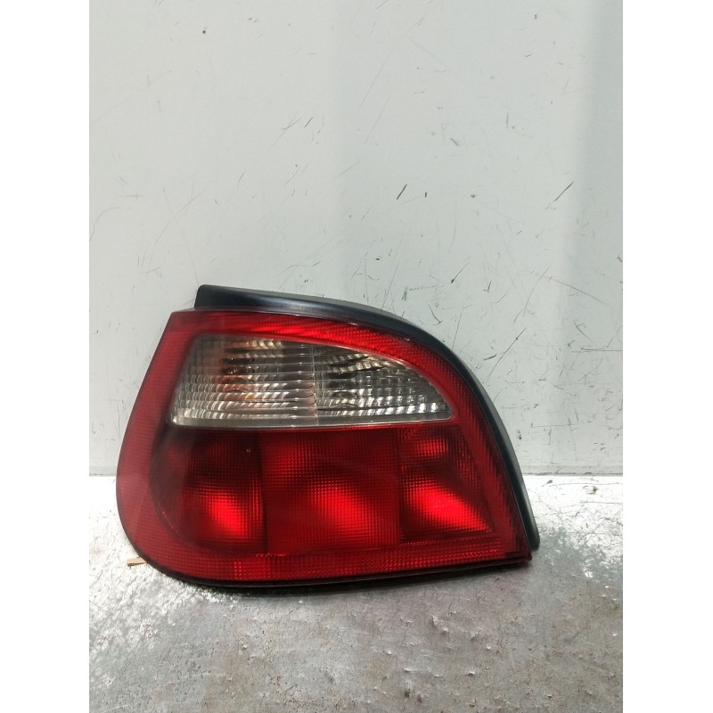 Recambio de piloto trasero izquierdo para renault megane i (ba0/1_) 1.9 dci (ba05, ba1f) referencia OEM IAM 7700428320  