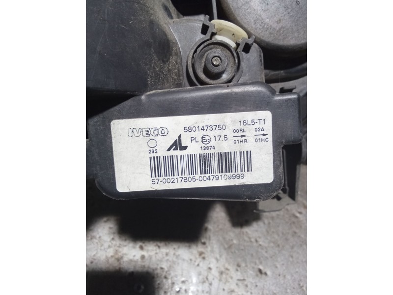 Recambio de faro izquierdo para iveco daily vi furgoneta 33s13, 35s13, 35c13 referencia OEM IAM 5801473750  