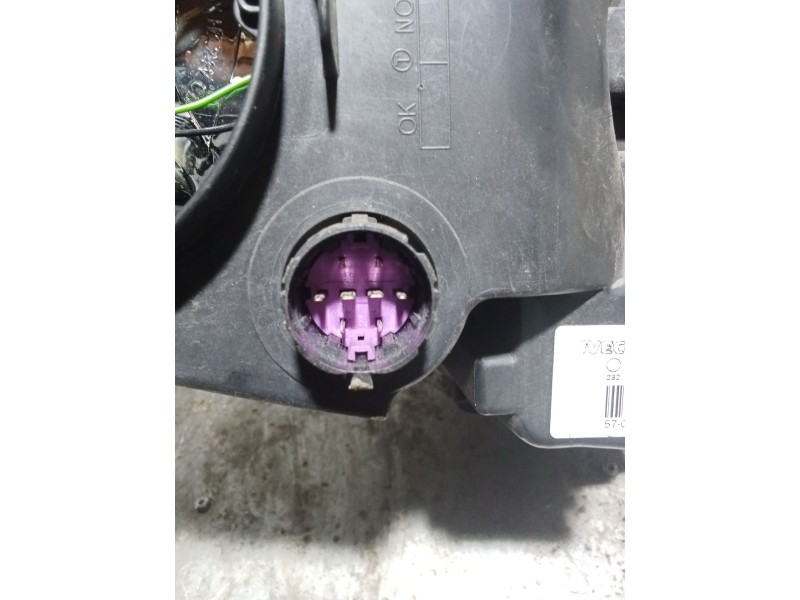 Recambio de faro izquierdo para iveco daily vi furgoneta 33s13, 35s13, 35c13 referencia OEM IAM 5801473750  