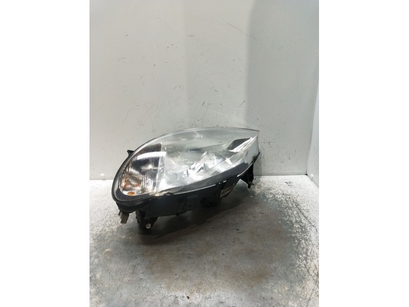 Recambio de faro izquierdo para renault megane i (ba0/1_) 1.9 dci (ba05, ba1f) referencia OEM IAM 7700427874D  