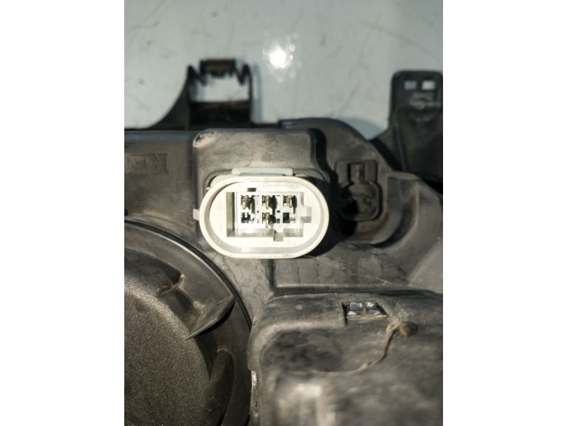Recambio de faro izquierdo para renault megane i (ba0/1_) 1.9 dci (ba05, ba1f) referencia OEM IAM 7700427874D  