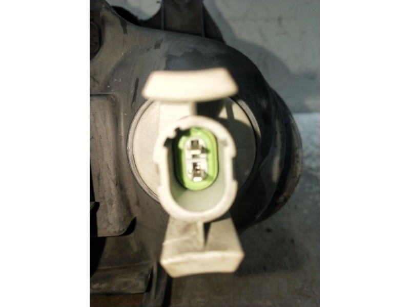 Recambio de faro izquierdo para renault megane i (ba0/1_) 1.9 dci (ba05, ba1f) referencia OEM IAM 7700427874D  