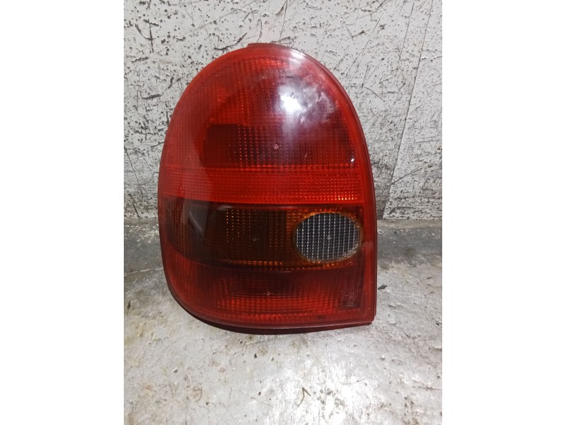 Recambio de piloto trasero izquierdo para opel corsa b (s93) 1.4 i (f08, f68, m68) referencia OEM IAM   