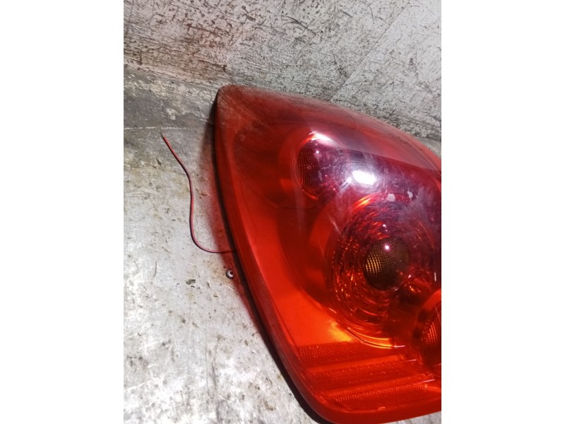 Recambio de piloto trasero izquierdo para nissan primera hatchback (p12) 1.9 dci referencia OEM IAM   